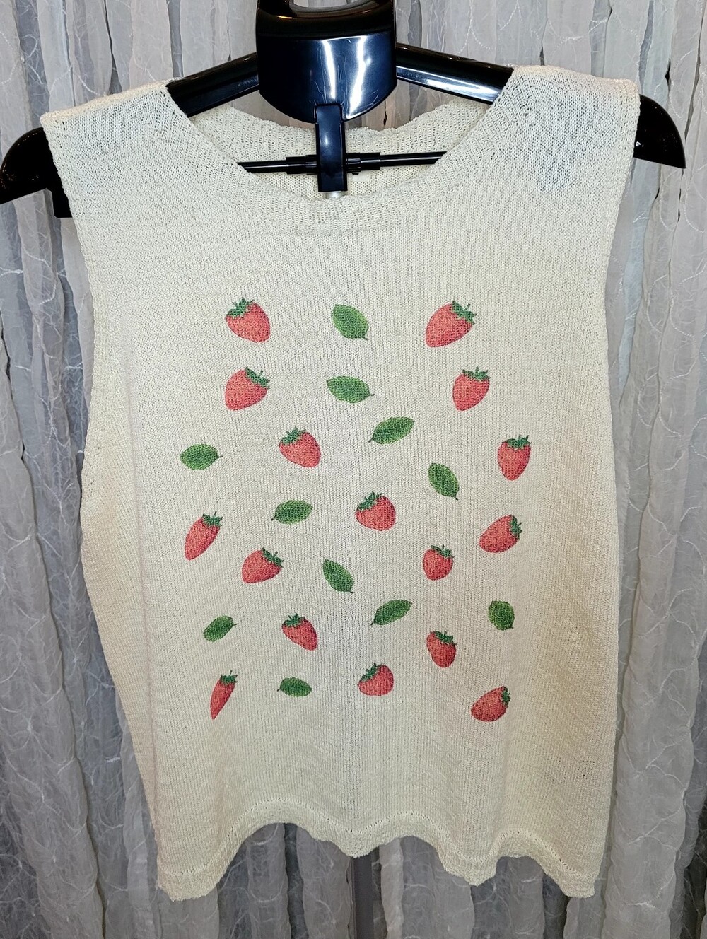 POL Strawberry Fruit Knit Sweater Vest Cream Cottagecore Top L